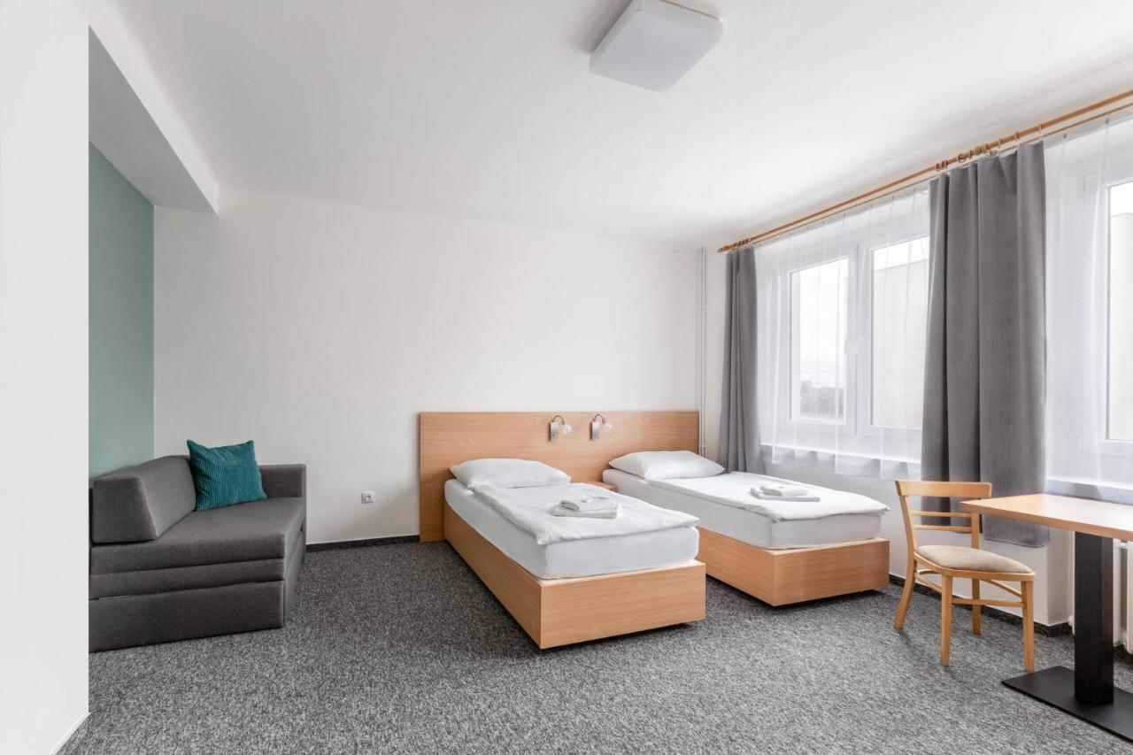 Hotel Trim Pardubice Exterior photo