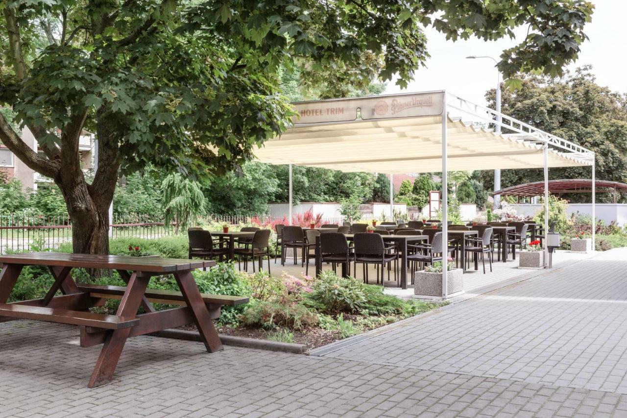 Hotel Trim Pardubice Exterior photo